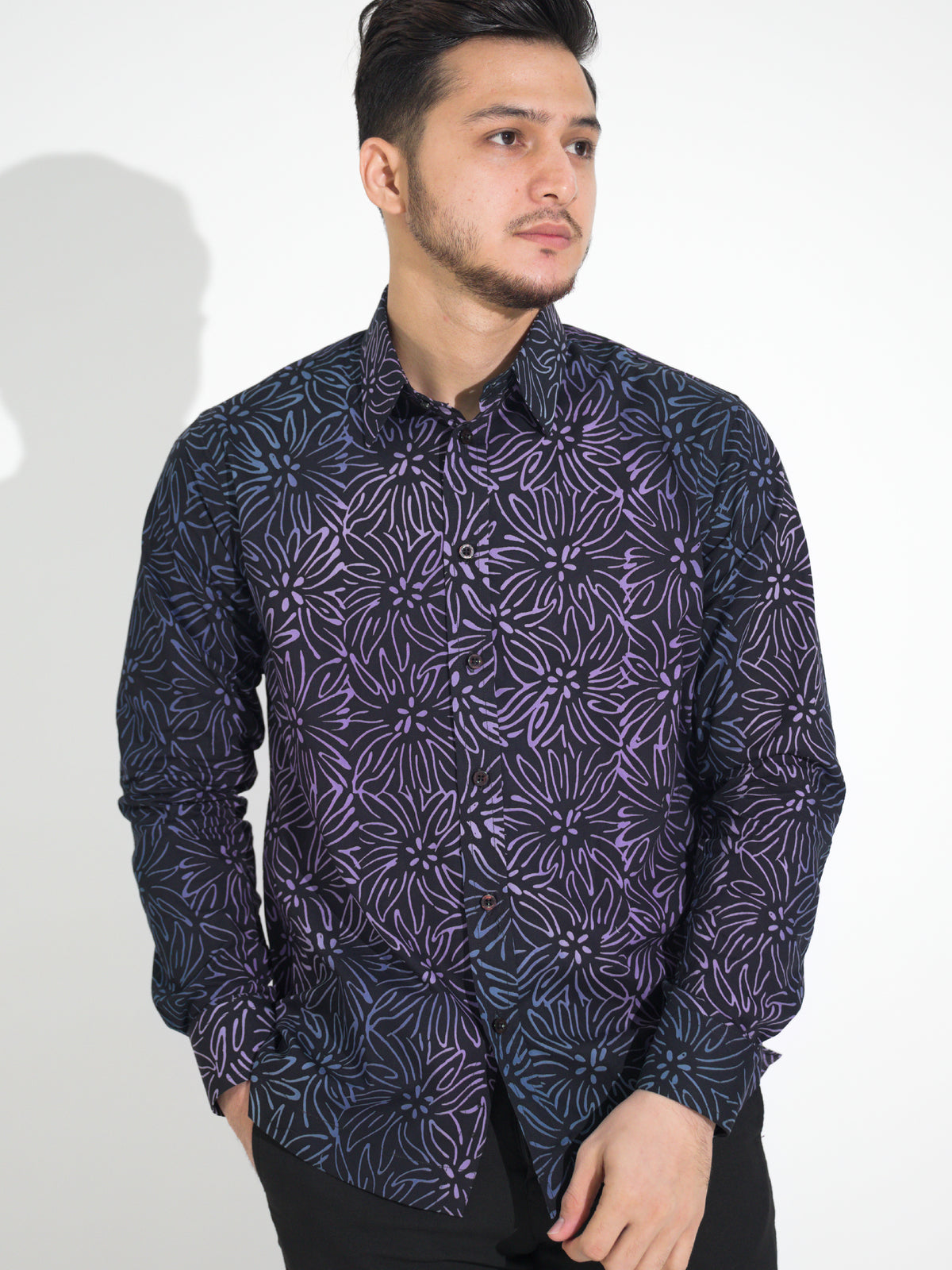 Gema GL912 long-sleeve batik shirt, navy with lilac floral motif, close-up