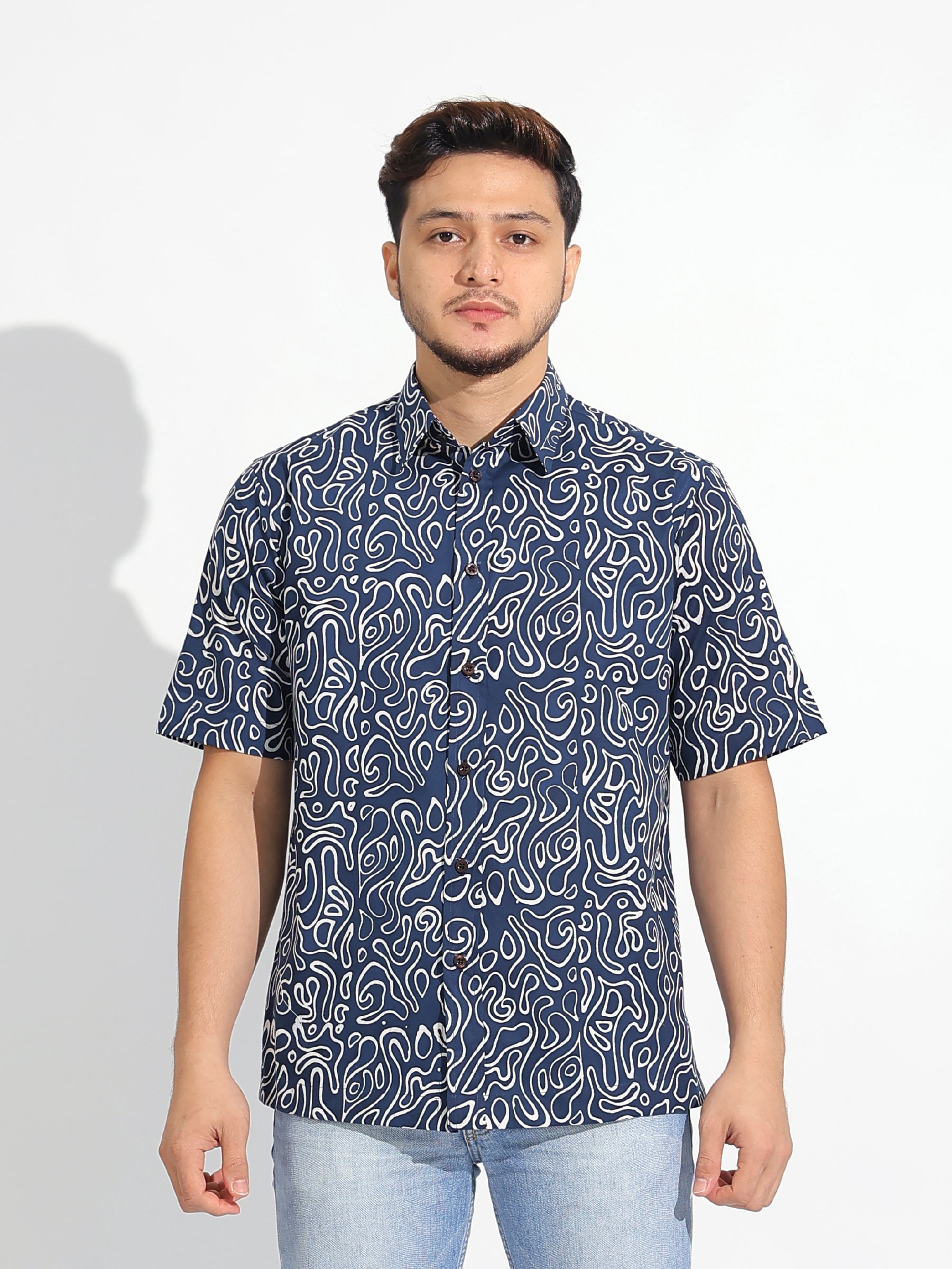 TULUS T943